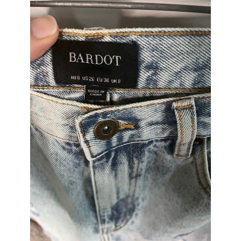 Bardot Light Wash Distressed High Rise Straight Leg Jeans Size 26 US 4 91237PB - Picture 2 of 6